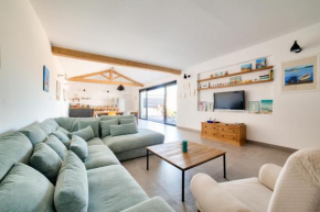 Les Conches, Maison neuve pour 8